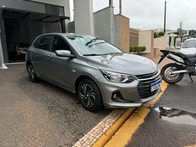 Chevrolet Onix Hatch LT 1.0 12V TB Flex Aut. 4P 2025