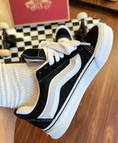 Tênis Vans Old Skool Black/White 