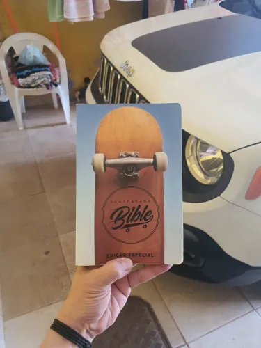 Bíblia do Adolescente  (Troco por carregador Samsung Tipo C)