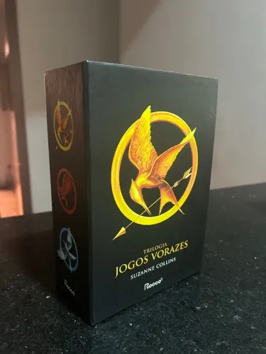 Trilogia Jogos Vorazes - Suzanne Collins - Capa Normal