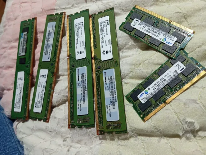 Memória RAM 4U de 4GB