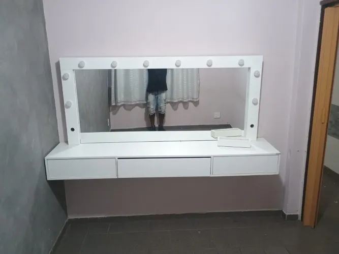 Penteadeira Camarim Profissional 3 gavetas 