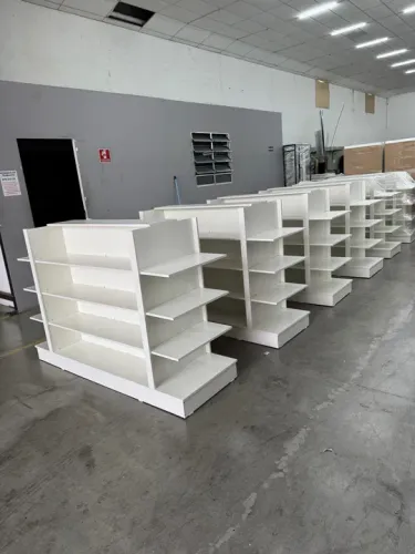 Gôndolas de MDF para Loja
