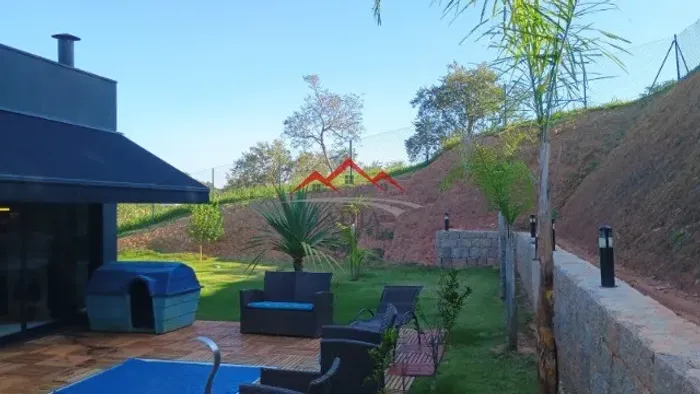 Casa a venda em Condomínio fechado Terra Caxambu Jundiai