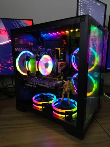 Pc Gamer i3 10G, 16GB ,GTX 1650 , SSD, GABINETE GAMER AQUÁRIO