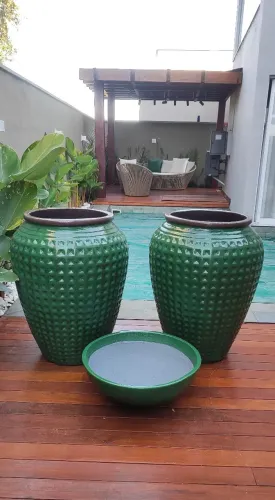 Vasos Decorativos de Cerâmica Verde