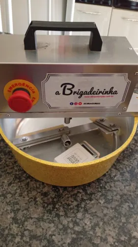 Máquina de brigadeiro / recheio 