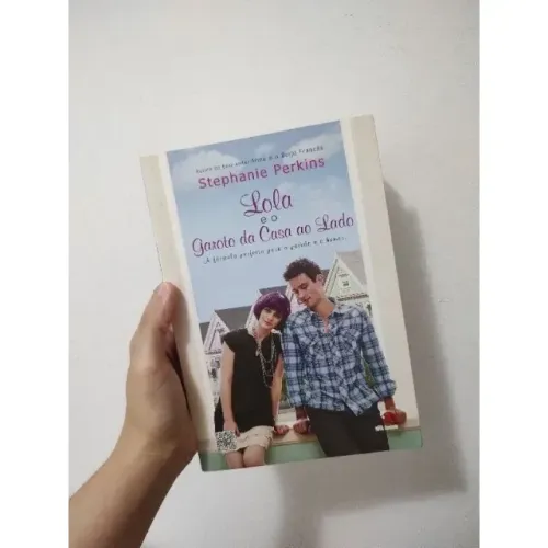Livro Lola e o Garoto da Casa ao Lado, de Stephanie Perkins