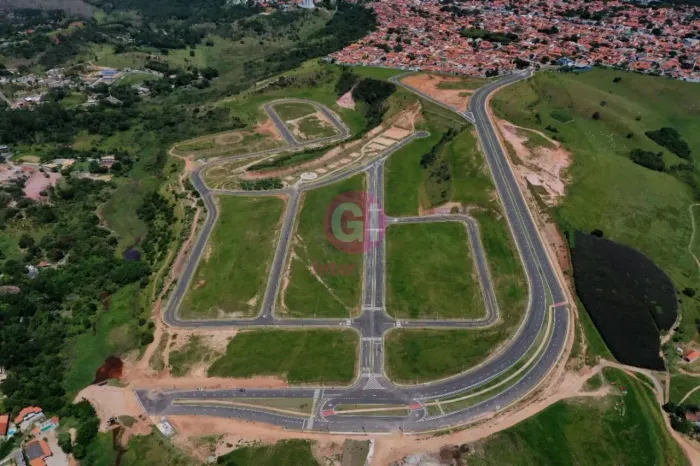 Loteamento Recanto da Baronesa com lotes a partir de 750 m², lotes residenciais e comercia