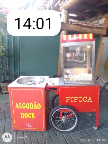 Carrinho de pipoca e algodão doce