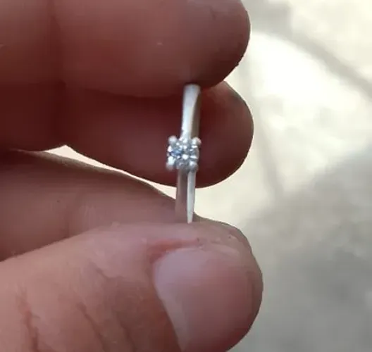 Anel Solitario 2mm, com pedra 4,5mm feito em Prata 950