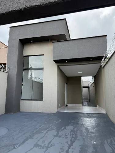 OPORTUNIDADE : Vende-se casa JD Florença, Ap. De Goiânia 