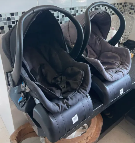 Bebê Conforto para gêmeos - Galzerano