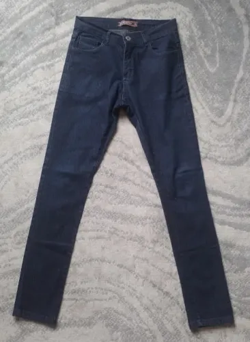 Calça jeans masculina azul escuro