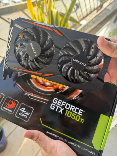 PLACA DE VÍDEO 1050TI 4 GIGAS