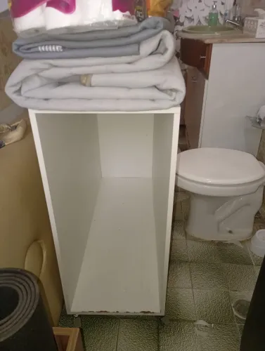 Armário para banheiro ou área de serviço