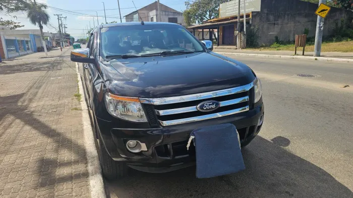 Ford Ranger XLT 2.5 16V 4X2 CD Flex 2013