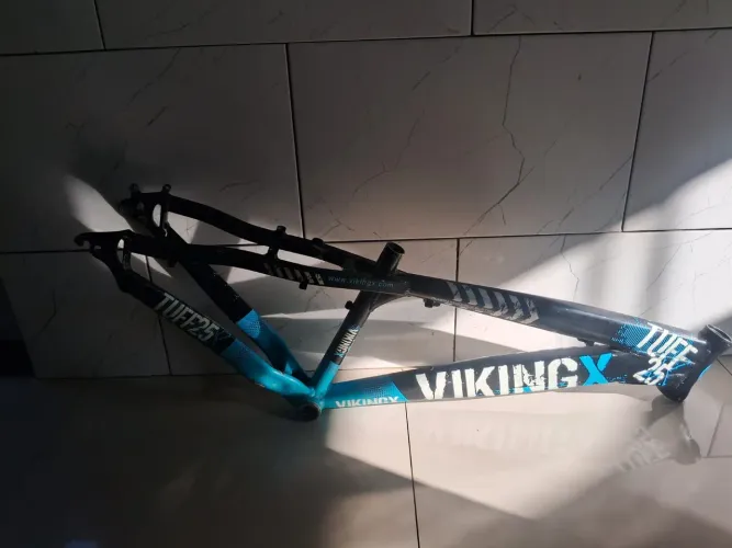 Quadro vikingx tuff-25!!