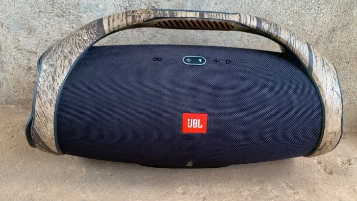 Jbl bombox 2
