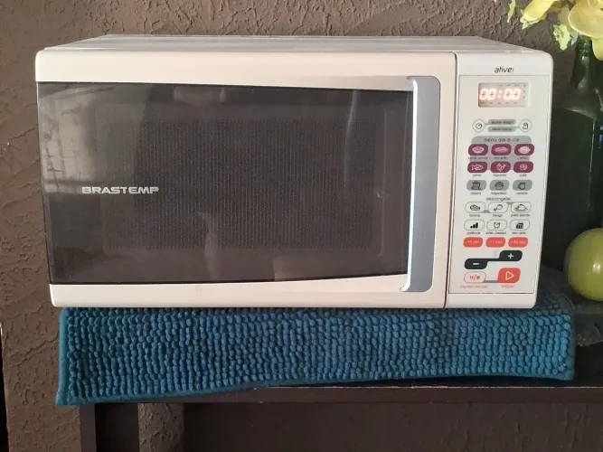 Microondas Brastemp 31 litros ( Funcionando perfeitamente)