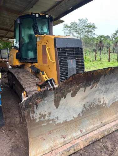 TRATOR DE ESTEIRA D6k