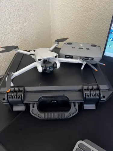 Drone DJI mini 3 + Maleta