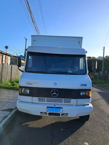 CAMINHÃO MERCEDES-BENZ 710 - ANO 2007