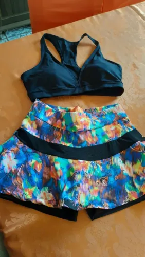 Conjunto de Top GG e shorts saia G ambos Gorethy