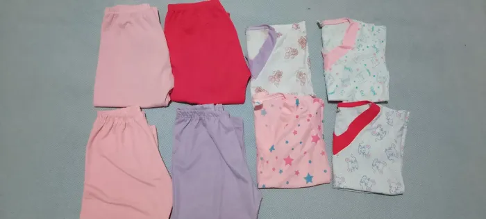 Pijamas infantil 4 por R$40