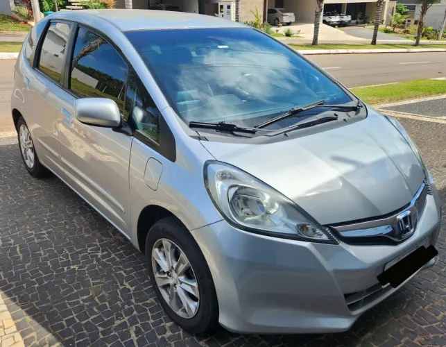 Honda Fit LX 1.4/ 1.4 Flex 8v/16v 5P Aut. 2013