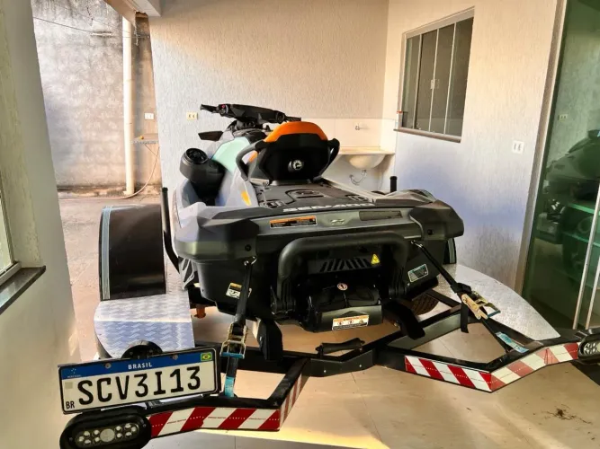 Vende-se Jetski 170