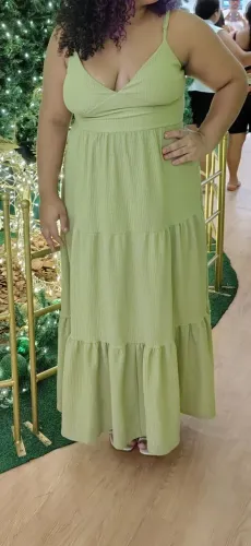 Vestido verde texturizado longo