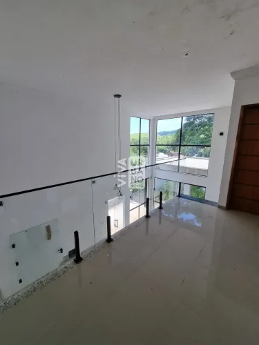 Viva Urbano Imóveis - Casa no Country Club/ Piraí - CA01105