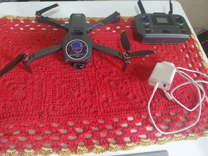 DRONE L600 