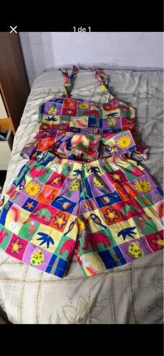Conjunto infantil veste até 10 anos