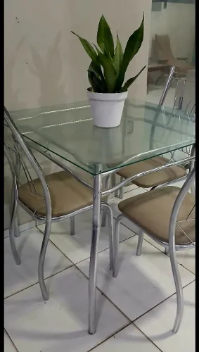 Mesa de Vidro 