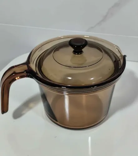 Leiteira de Vidro Vision Com Tampa 1,5L