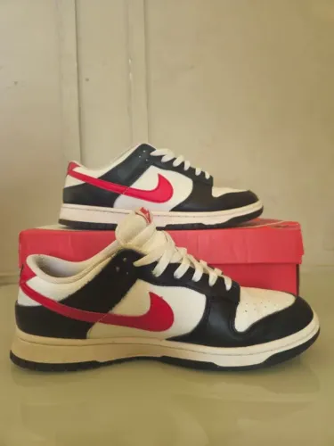Nike Dunk Low Red Swoosh Panda