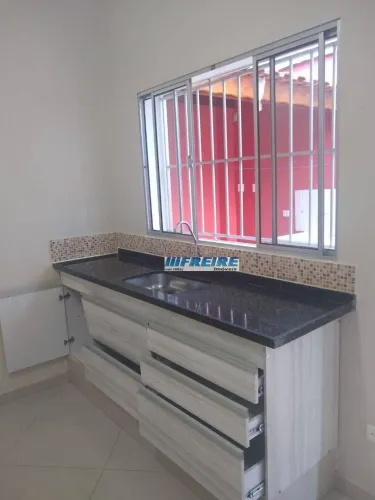 Casa com 1 dormitório para alugar, 70 m² por R$ 2.394,00/mês - Nova Gerti - São Caetano do