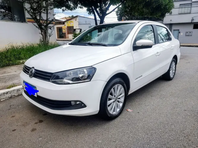 Volkswagen Voyage Comf/highli. 1.6 MI T.flex 8V 4P 2015