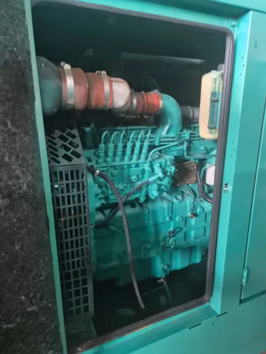 Gerador de Energia 260 kva Cummins Carenado