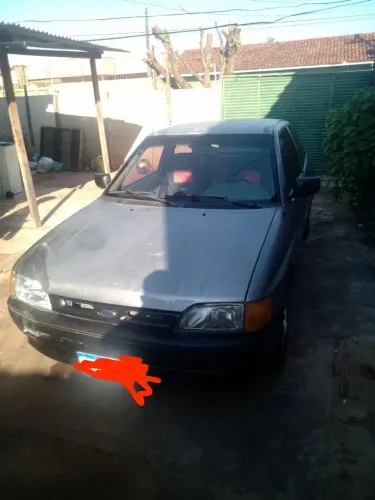 Ford Escort GL 1.6i / 1.6 (álcool) 1993