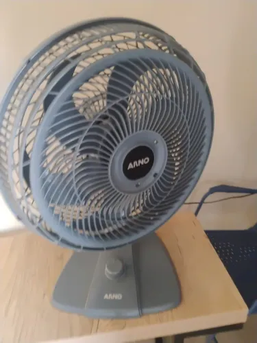 Ventilador Arno 40 cm funciona normal retirada José Walter próximo shopping arvoredo 