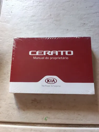 Manual do Proprietário Kia Cerato,novo na embalagem original,sem uso.