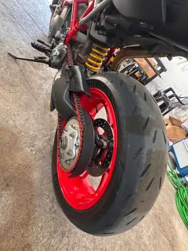 Ducati Hypermotard 796 impecável!!