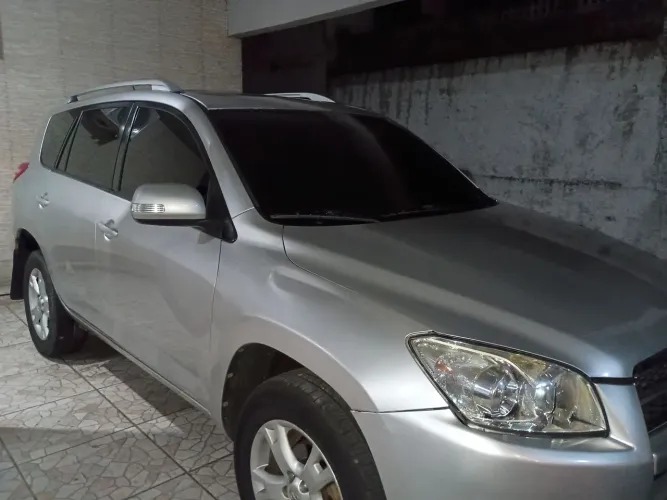 Toyota RAV4 2.4 4X4 16V 170cv Aut. 2012