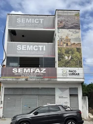 ALUGO PREDIO COMERCIAL NA AV.13 DO MAIOBAO-PACO DE LUMIAR 624 MTS2