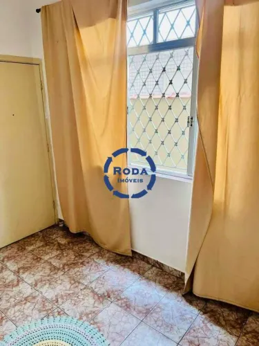 Apartamento térreo com quintal no Boqueirão  Santos