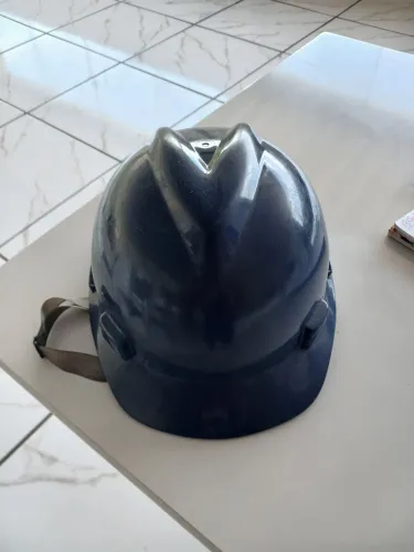 Vendo Capacete de segurança EPI