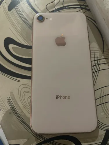iPhone 8